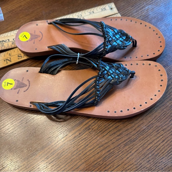 Frye Boots Valley Sandals Braided Thong Slip On Black Leather Size 7 NWT NEW - Picture 3 of 7